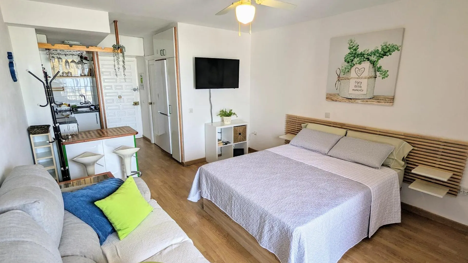 Estudio Jupiter Con Fantasticas Vistas Benalmadena Apartment